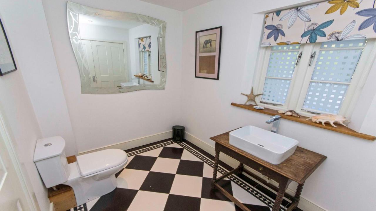 Crowborough Farm - Impressive & Sophisicated Home Surrounded By Unspoilt Countryside In Georgeham - Dog Friendly, Sleeps 14 מראה חיצוני תמונה